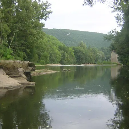Parenthese Cazalaise Sur Les Rives De L'aveyron Dom wakacyjny